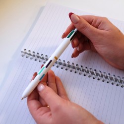 Stylo BIC 4 couleurs